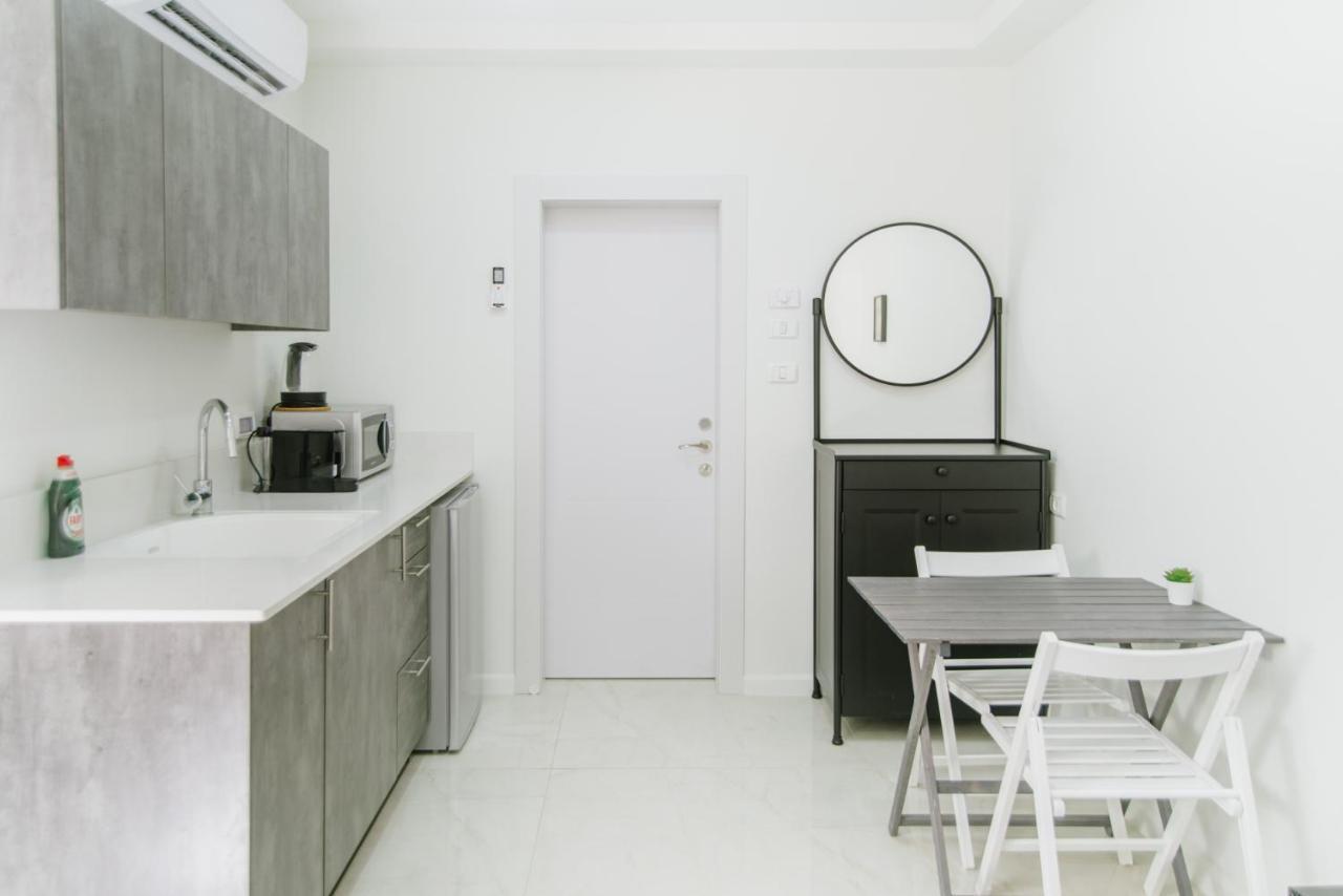 Olala Desert Shades Apartments ネヴェ・ゾハール エクステリア 写真