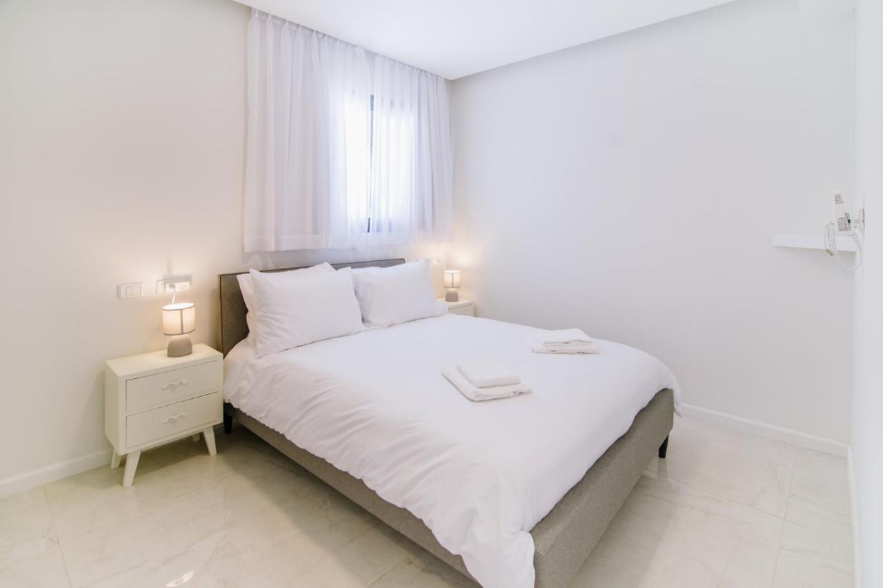 Olala Desert Shades Apartments ネヴェ・ゾハール エクステリア 写真