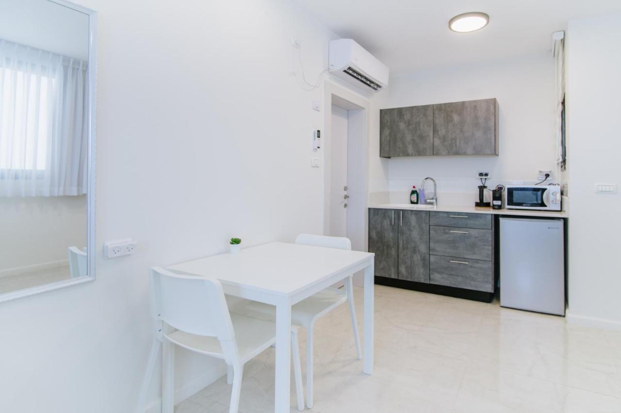 Olala Desert Shades Apartments ネヴェ・ゾハール エクステリア 写真