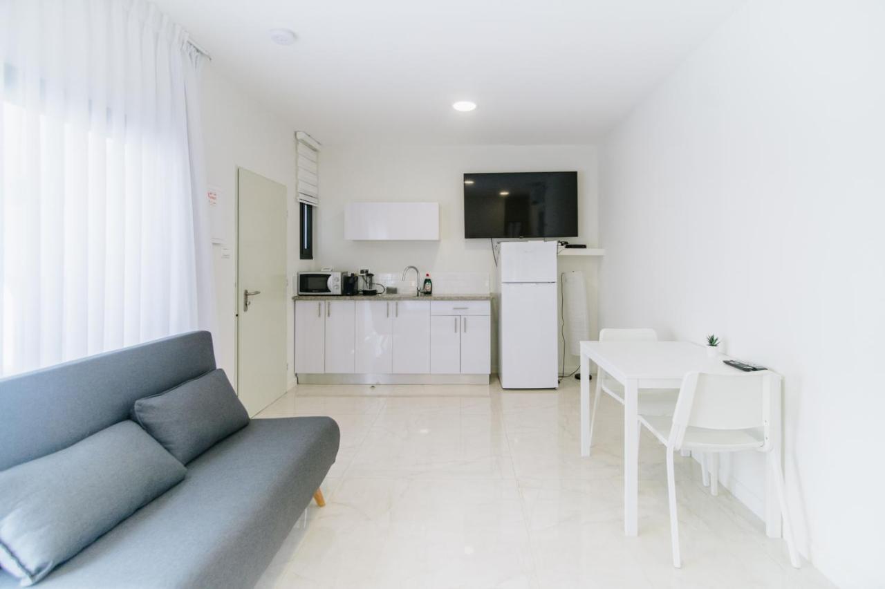 Olala Desert Shades Apartments ネヴェ・ゾハール エクステリア 写真