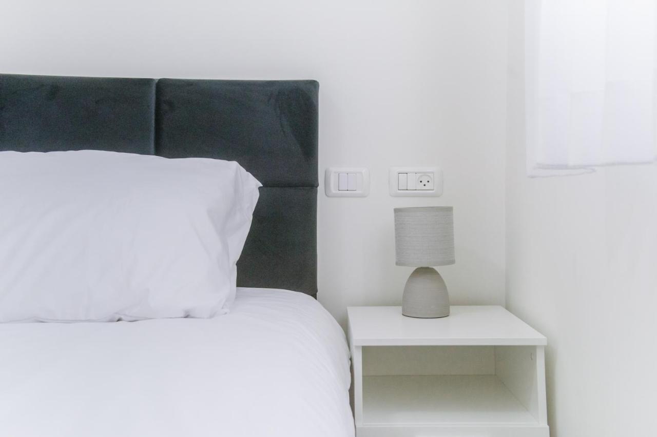 Olala Desert Shades Apartments ネヴェ・ゾハール エクステリア 写真